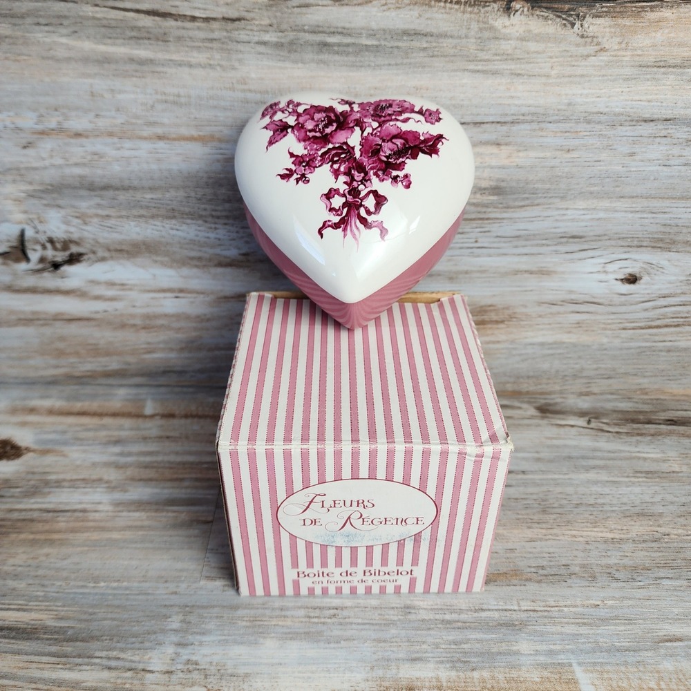 Potpourri Press 1990 Fleurs de Regence Heart Ceramic Trinket Box Vintage Pink